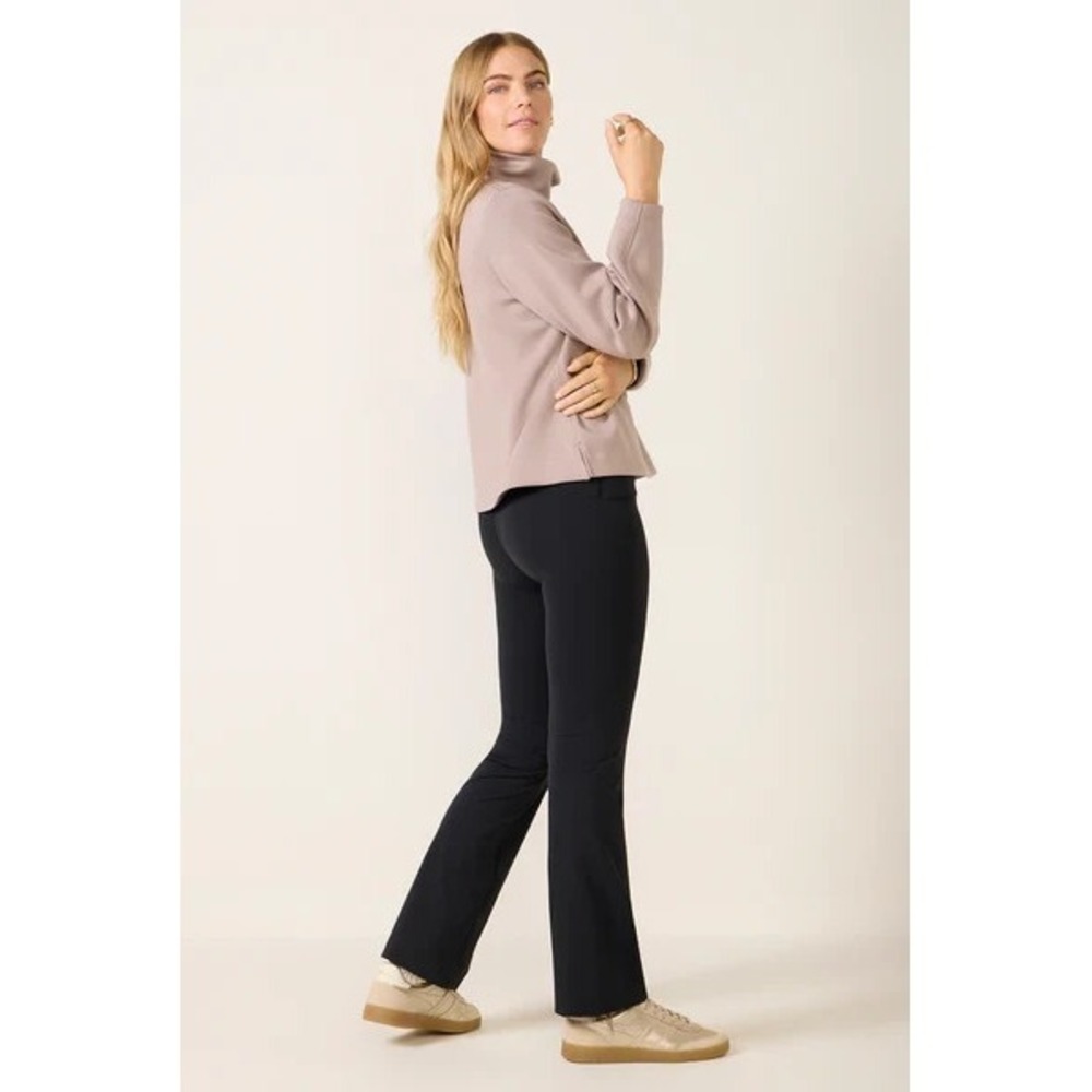 Spanx Booty Boost Flare Yoga‎ Pant in Very Black Women Small Tall ST NWT